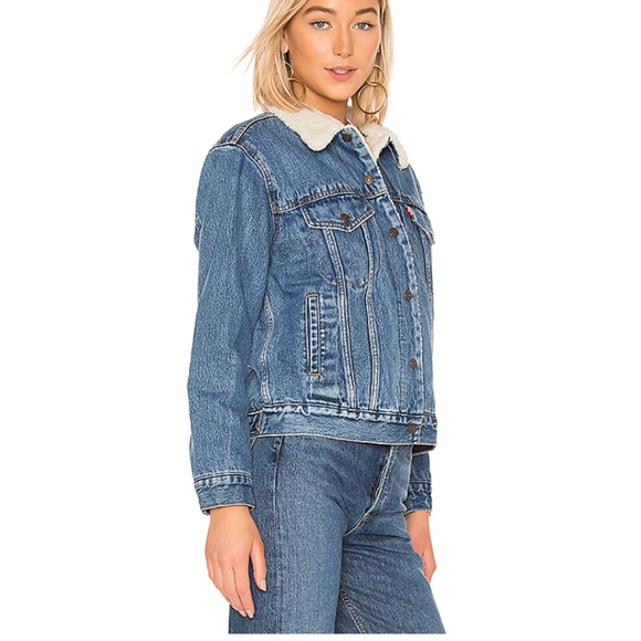 Levi's Ex Boyfriend Sherpa Trucker XS - Picture 2 of 3